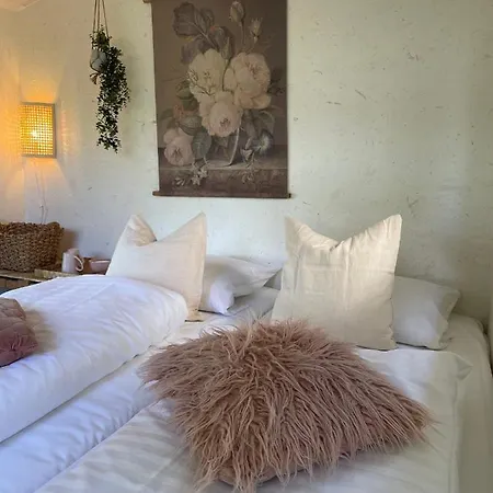 Hyggelig Country Lodge Stenstrup